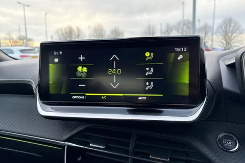 DE22ENL PEUGEOT 2008 1.2 PureTech 130 GT 5dr Thumbnail #18