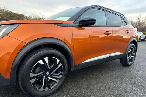 DE22ENL PEUGEOT 2008 1.2 PureTech 130 GT 5dr Thumbnail #27