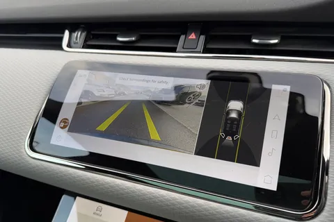 13 of 51 for Land Rover Range Rover Evoque 2.0 D200 Evoque Edition 5dr