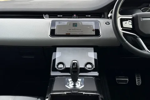 15 of 51 for Land Rover Range Rover Evoque 2.0 D200 Evoque Edition 5dr