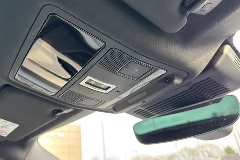 24 of 51 for Land Rover Range Rover Evoque 2.0 D200 Evoque Edition 5dr