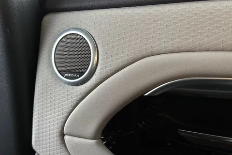 25 of 51 for Land Rover Range Rover Evoque 2.0 D200 Evoque Edition 5dr