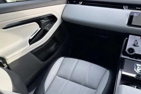 42 of 51 for Land Rover Range Rover Evoque 2.0 D200 Evoque Edition 5dr