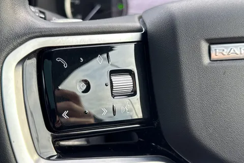 44 of 51 for Land Rover Range Rover Evoque 2.0 D200 Evoque Edition 5dr