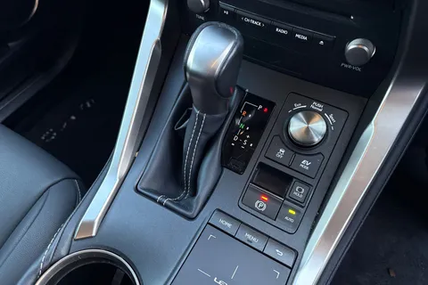 MK70RVN Lexus Nx 300h 2.5 5dr CVT [8" Nav] Thumbnail #22