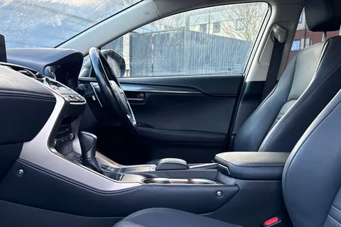 MK70RVN Lexus Nx 300h 2.5 5dr CVT [8" Nav] Thumbnail #29