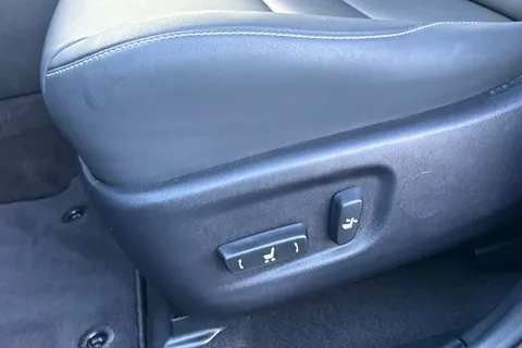 MK70RVN Lexus Nx 300h 2.5 5dr CVT [8" Nav] Thumbnail #30