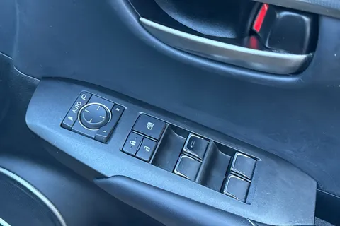 MK70RVN Lexus Nx 300h 2.5 5dr CVT [8" Nav] Thumbnail #40