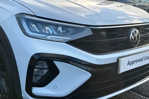 MT22OTW Volkswagen Taigo 1.0 TSI 110 R-Line 5dr DSG **BLACK DESIGN PACK, REAR VIEW CAMERA** Thumbnail #9