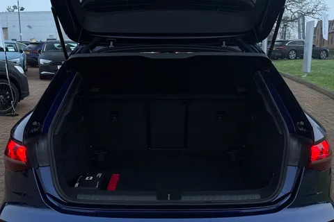 DK74XKN Audi A3 S line 35 TFSI  150 PS S tronic Thumbnail #7