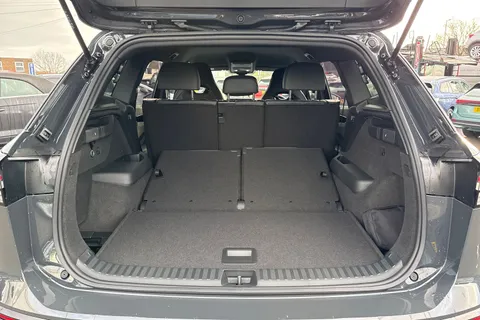  Volkswagen Tayron 2.0 TDI R-Line DSG Euro 6 (s/s) 5dr Thumbnail #7