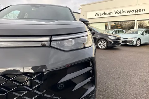  Volkswagen Tayron 2.0 TDI R-Line DSG Euro 6 (s/s) 5dr Thumbnail #25