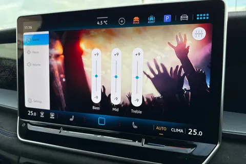  Volkswagen Tayron 2.0 TDI R-Line DSG Euro 6 (s/s) 5dr Thumbnail #56