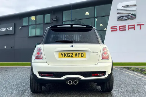 YK62VFD Mini Hatch 2.0 Cooper SD Euro 5 (s/s) 3dr Thumbnail #5