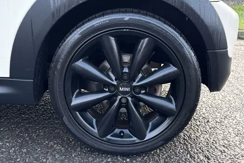 YK62VFD Mini Hatch 2.0 Cooper SD Euro 5 (s/s) 3dr Thumbnail #11