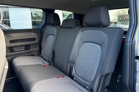 KS23VTK Volkswagen ID. Buzz 150kW Life Pro 77kWh 5dr Auto | Rear Camera | Heated Seats Thumbnail #20