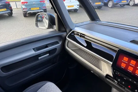 KS23VTK Volkswagen ID. Buzz 150kW Life Pro 77kWh 5dr Auto | Rear Camera | Heated Seats Thumbnail #21