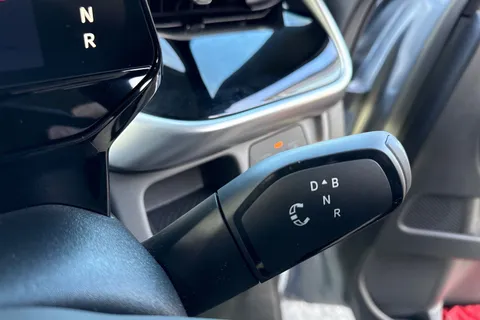 KS23VTK Volkswagen ID. Buzz 150kW Life Pro 77kWh 5dr Auto | Rear Camera | Heated Seats Thumbnail #24