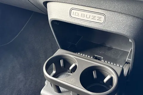 KS23VTK Volkswagen ID. Buzz 150kW Life Pro 77kWh 5dr Auto | Rear Camera | Heated Seats Thumbnail #37