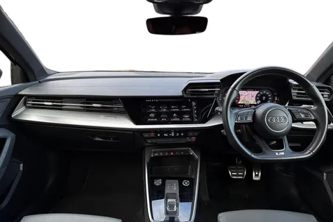 LL72AHK Audi A3 30 TFSI S Line 5dr S Tronic Thumbnail #17