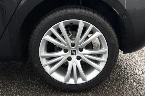  SEAT Leon 2.0 TDI EVO SE Dynamic 5dr [DAP] Thumbnail #10