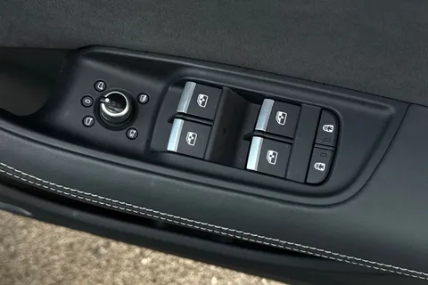 21 of 49 for Audi Q7 SUV Vorsprung 50 TDI quattro 286 PS tiptronic