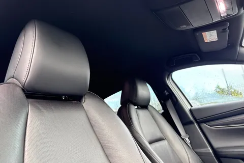 21 of 65 for Mazda Mazda3 2.0 e-SKYACTIV-X MHEV GT Sport Tech Euro 6 (s/s) 5dr