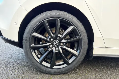 22 of 65 for Mazda Mazda3 2.0 e-SKYACTIV-X MHEV GT Sport Tech Euro 6 (s/s) 5dr