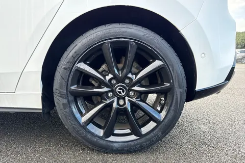 24 of 65 for Mazda Mazda3 2.0 e-SKYACTIV-X MHEV GT Sport Tech Euro 6 (s/s) 5dr