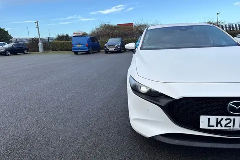 25 of 65 for Mazda Mazda3 2.0 e-SKYACTIV-X MHEV GT Sport Tech Euro 6 (s/s) 5dr