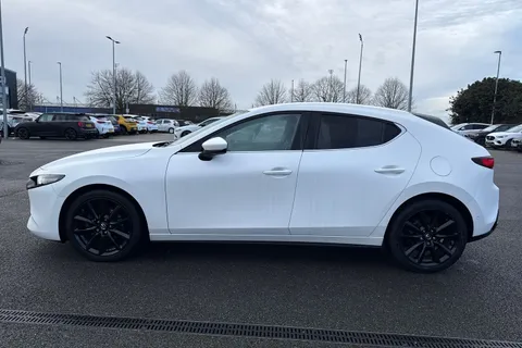 30 of 65 for Mazda Mazda3 2.0 e-SKYACTIV-X MHEV GT Sport Tech Euro 6 (s/s) 5dr