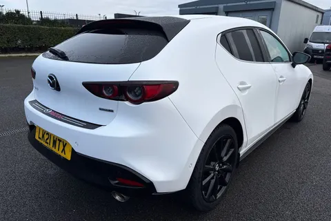 33 of 65 for Mazda Mazda3 2.0 e-SKYACTIV-X MHEV GT Sport Tech Euro 6 (s/s) 5dr