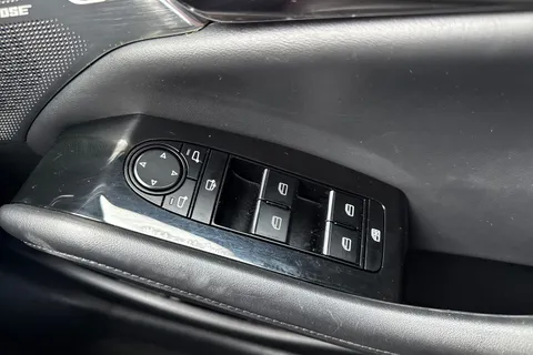 38 of 65 for Mazda Mazda3 2.0 e-SKYACTIV-X MHEV GT Sport Tech Euro 6 (s/s) 5dr