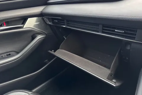 58 of 65 for Mazda Mazda3 2.0 e-SKYACTIV-X MHEV GT Sport Tech Euro 6 (s/s) 5dr