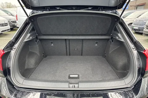 KS24BFF Volkswagen T-Roc 2.0 TDI 150 EVO R-Line 5dr DSG ⭐Heated seats, Low TAX £195⭐ Thumbnail #7