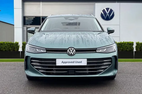 DC25ZKZ Volkswagen Passat 1.5 TSI eHybrid Life 5dr DSG Thumbnail #6