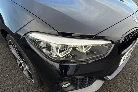 LY19HJG BMW 1 Series 1.5 118i GPF M Sport Shadow Edition Euro 6 (s/s) 5dr Thumbnail #8