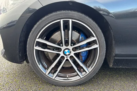 LY19HJG BMW 1 Series 1.5 118i GPF M Sport Shadow Edition Euro 6 (s/s) 5dr Thumbnail #12
