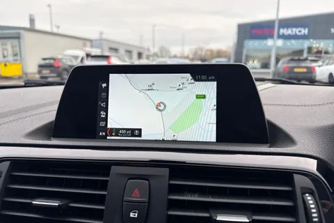 LY19HJG BMW 1 Series 1.5 118i GPF M Sport Shadow Edition Euro 6 (s/s) 5dr Thumbnail #49