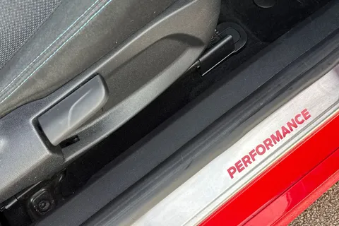 FL68HBY Ford Fiesta 1.5 EcoBoost ST-2 3dr Thumbnail #36