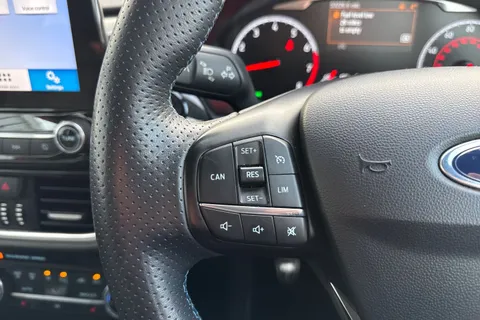 FL68HBY Ford Fiesta 1.5 EcoBoost ST-2 3dr Thumbnail #54