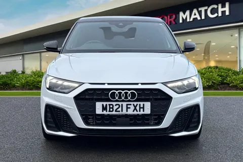 MB21FXH Audi A1 1.5 TFSI 35 Black Edition Sportback S Tronic Euro 6 (s/s) 5dr Thumbnail #6