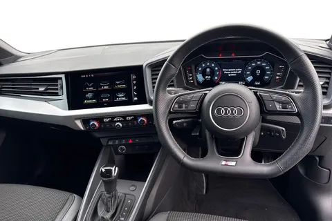 MB21FXH Audi A1 1.5 TFSI 35 Black Edition Sportback S Tronic Euro 6 (s/s) 5dr Thumbnail #18