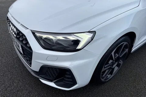 MB21FXH Audi A1 1.5 TFSI 35 Black Edition Sportback S Tronic Euro 6 (s/s) 5dr Thumbnail #26