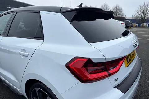 MB21FXH Audi A1 1.5 TFSI 35 Black Edition Sportback S Tronic Euro 6 (s/s) 5dr Thumbnail #30