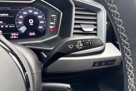 MB21FXH Audi A1 1.5 TFSI 35 Black Edition Sportback S Tronic Euro 6 (s/s) 5dr Thumbnail #41