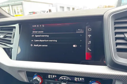 MB21FXH Audi A1 1.5 TFSI 35 Black Edition Sportback S Tronic Euro 6 (s/s) 5dr Thumbnail #52