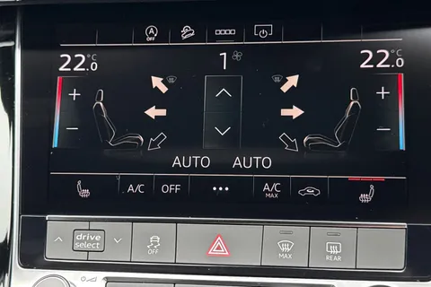 22 of 66 for Audi Q7 SUV Black Edition 55 TFSI quattro 340 PS tiptronic