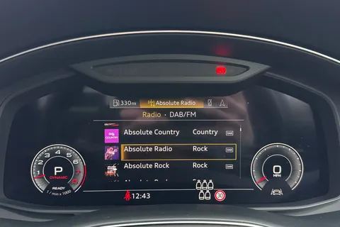 50 of 66 for Audi Q7 SUV Black Edition 55 TFSI quattro 340 PS tiptronic