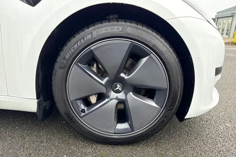 AF22TVU Tesla Model 3 Standard Plus 4dr Auto Thumbnail #10